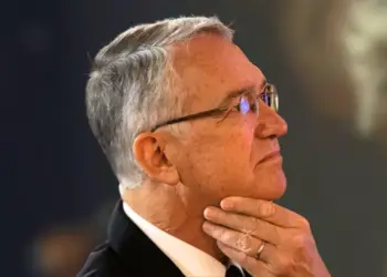 Golpe a Salinas Pliego; Profepa clausura empresa Typhoon Offshore