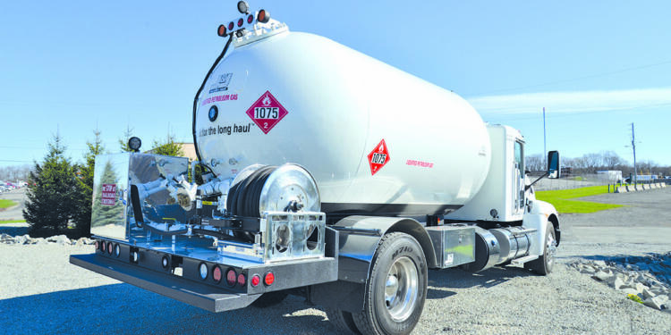 Gaseras paran operaciones en Jalisco tras captura del líder del CJNG