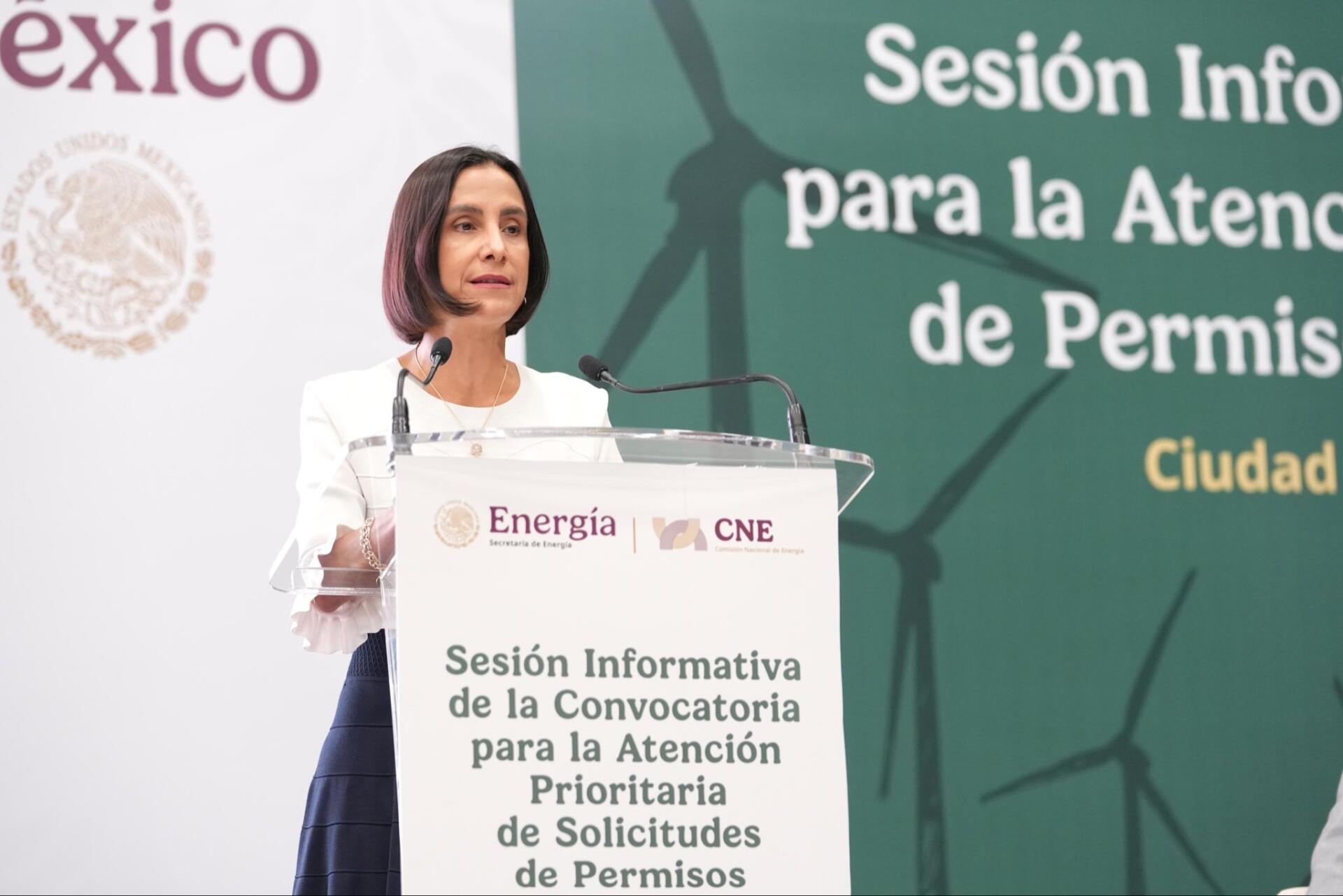 SENER abre la puerta a 7 mil mdd en energía limpia