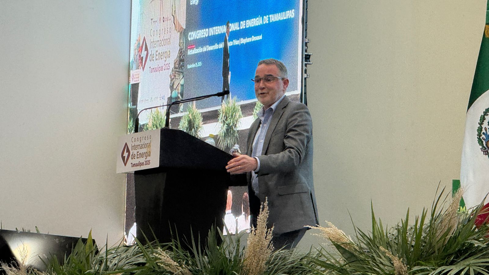 Trion pisa el acelerador; reporta avance de 43%