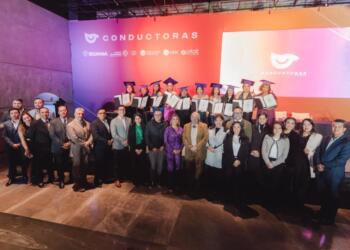 ¡Más mujeres al volante! Se gradúa la 7ª. Generación de Conductoras Scania