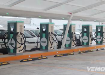 Red de carga para autos eléctricos crece 25.9% en 2025