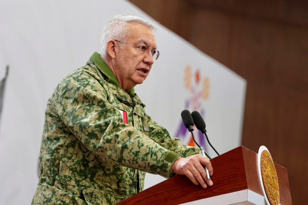 Detienen a 4 elementos de la Semar por huachicol Detienen a 4 elementos de la Semar por huachicol