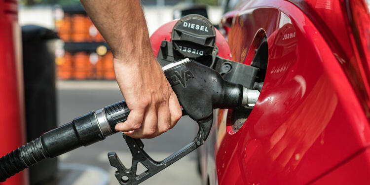 Solo pagarás 1.38 pesos de IEPS en diésel, así queda la cuota esta semana