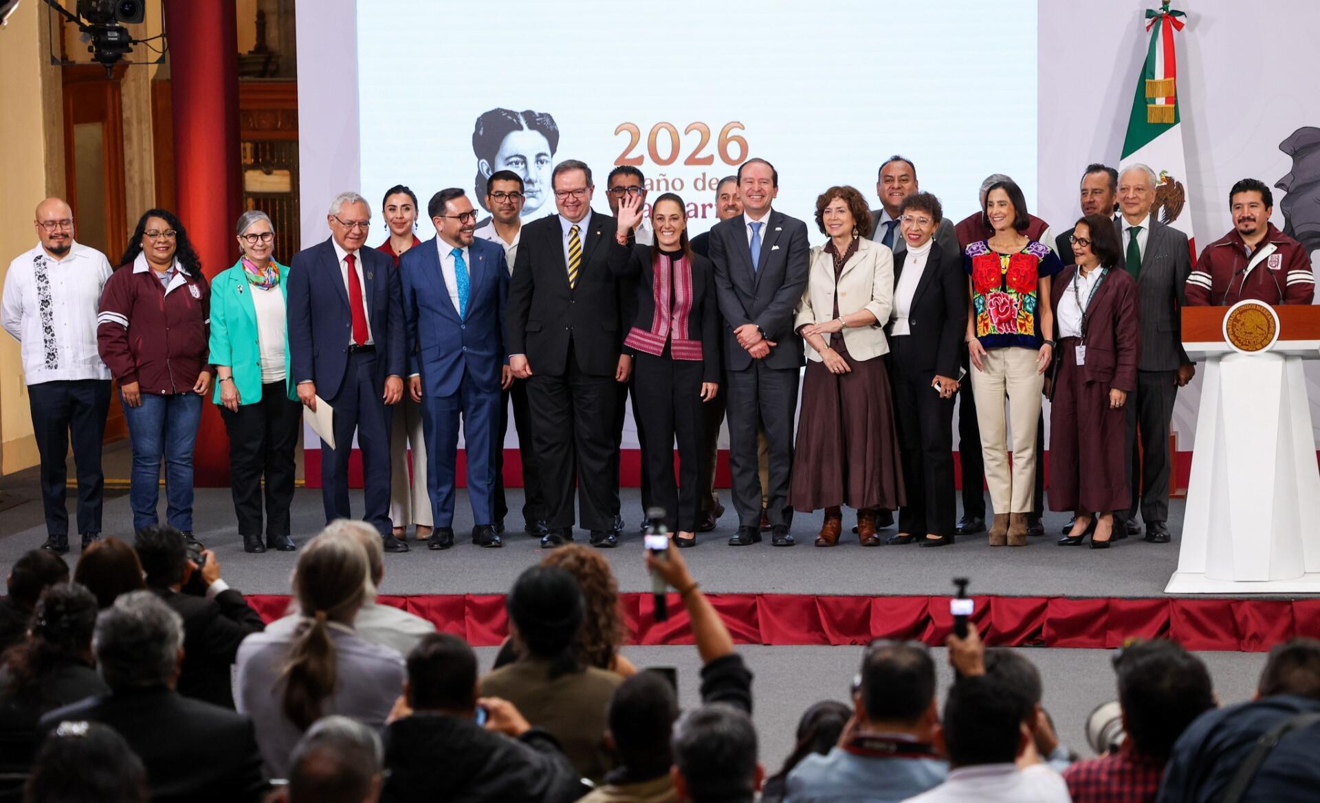 Sheinbaum pone al fracking bajo lupa científica Sheinbaum pone al fracking bajo lupa científica