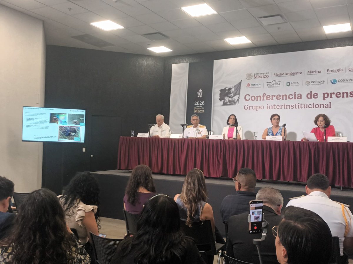 Negligencia de PEMEX causa derrame de crudo en el Golfo de México