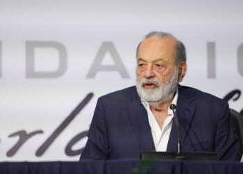 “Lo que debe hacer Pemex es producir más petróleo”: Carlos Slim