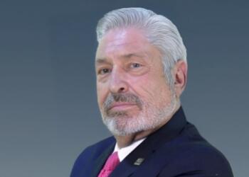 Raúl García Reimbert es electo presidente nacional de la AIMMGM